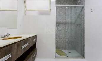 Imagem 6: Apartamento semi mobiliado, com 2 dormitórios, 2 banheiros e 1 vaga de garagem no bairro P