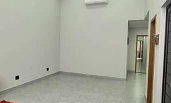 Imagem 3: Casa Semi- Mobiliada de condomínio com 3 suítes, sendo 1 máster para alugar, 153 m² por R