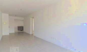 Imagem 4: Apartamento para Aluguel - Petrópolis, 2 Quartos, 68 m2