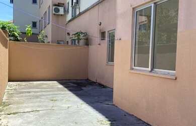 Imagem 2: ALUGO APTO. TÉRREO COM GARDEN, POR APENAS 1.600, COM TX DE COND.AGUA E GÁS