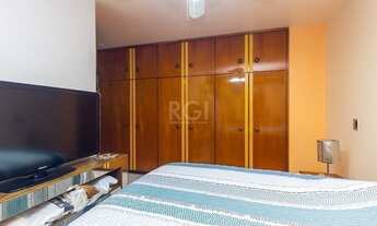 Imagem 6: Casa para Venda - 350m², 3 dormitórios, sendo 2 suites, 5 vagas - Santo Antonio