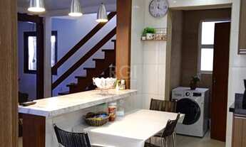 Imagem 7: CASA ESTILO SOBRADO À VENDA COM 2 QUARTOS, SUITE E DUAS VAGAS, BAIRRO VILA NOVA, PORTO ALE