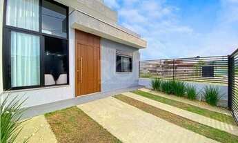 Imagem 2: Casa em Hípica Casa com 3 dormitórios