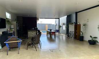 Imagem 2: Vendo Condomínio com 3 casas e 3 terrenos