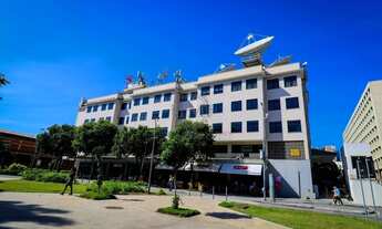 Imagem 3: Espetacular prédio corporativo com 5.000 m², a venda por R$ 50.000.000,00 no Porto Maravil