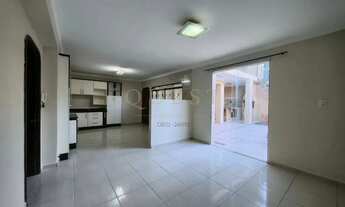 Imagem 7: ALUGA-SE SOBRADO PROXIMO A UNILAGO PARA FINS RESIDENCIAIS, COMERCIAIS OU REPÚBLICA