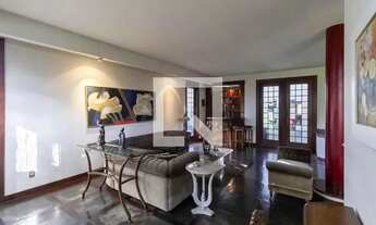 Imagem: Casa à Venda - Bandeirantes, 4 Quartos