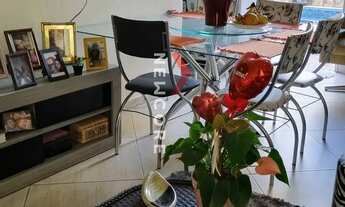 Imagem: Casa de Vila em Rua Hélio Renato Barboza