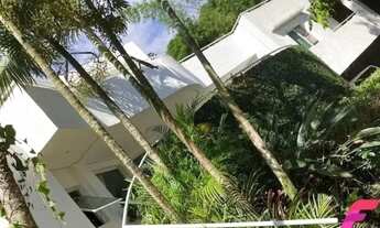 Imagem 2: Casa contemporânea cercada por natureza - Lagoa da Conceição- Florianópolis sc