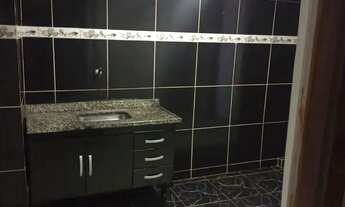 Imagem: Alugo uma casa valor 900 reais