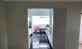 Imagem 3: Apartamento disponível para locação no bairro Santa Mônica em Uberlândia-MG