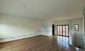 Imagem 2: Sobrado no Jardim Imperador, Suzano/SP; 2 quartos no térreo; salão amplo na piso superior