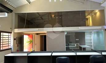 Imagem: Prédio à venda ou para alugar em VILA