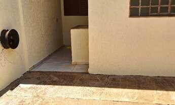 Imagem 4: Casa a venda próxima a Havan