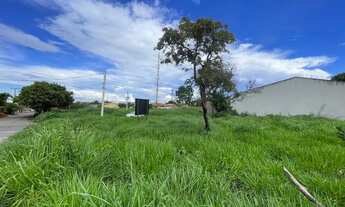 Imagem 2: Lote de esquina à venda com 743 m² Industrial Santo Antônio