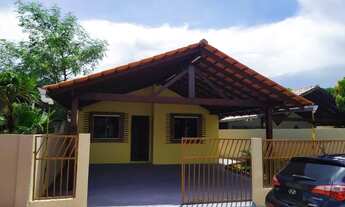 Imagem: Casa nova com 03 quartos para locação