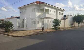 Imagem: Lindo Sobrado Com Grande Potencial Comercial