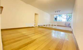 Imagem 3: Apartamento a venda com 137m2 com 3 quartos e 1 Vaga em Rua Tranquila, Segura e Arborizada