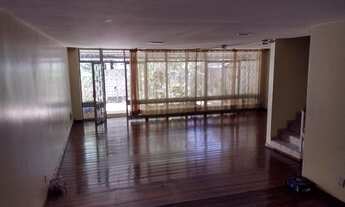 Imagem 6: Casa para Venda em Brasília, Asa Sul, 4 dormitórios, 1 suíte, 3 banheiros, 2 vagas