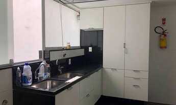 Imagem 7: Apartamento para venda possui 280 metros quadrados com 4 quartos em Icaraí - Niterói - RJ