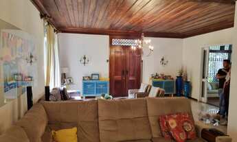 Imagem 3: Casa para venda tem 999 metros quadrados com 3 quartos em Centro - Petrópolis - Rio de Jan