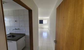 Imagem 2: ALUGUEL<br>Apto com 3 quartos, sendo 01 suíte, no EDF. Sorrento, Ponta Verde.<br