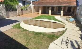 Imagem 2: Casa para Venda - 374m², 4 dormitórios, sendo 1 suites, 3 vagas - Guarujá