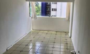 Imagem 2: Apartamento para aluguel possui 90 metros quadrados com 3 quartos em Casa Forte - Recife