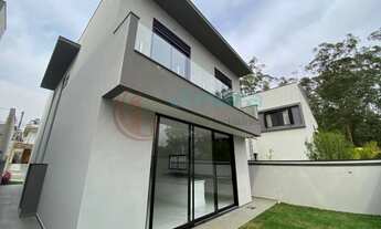 Imagem 2: Sobrado em Condomínio para Venda em Mogi das Cruzes, Fazenda Rodeio, 3 dormitórios, 3 suít