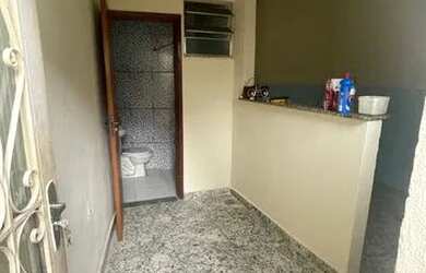 Imagem 2: Alugo kitnet Casa com 1 dormitório
