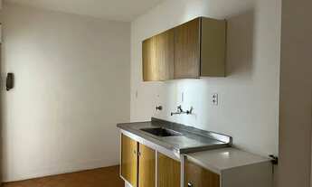 Imagem 3: APTO. PARA VENDER COM 2 QUARTOS SEM VAGA NA LAPA DE BAIXO!