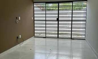 Imagem 2: Casa nova em condomínio. 2 quartos sendo 1 suíte. Ótima localização no São Francisco