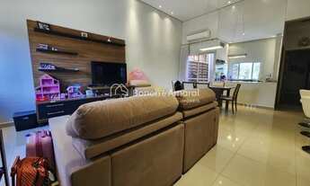 Imagem: Casa térrea à venda com 03 suítes no