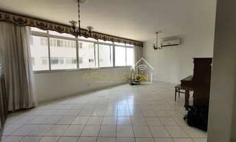 Imagem: 3 quartos Pé na Areia - José Menino Santos