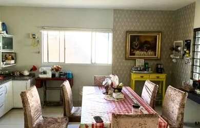 Imagem 2: CASA Á VENDA NO BAIRRO CORONEL ANTONINO