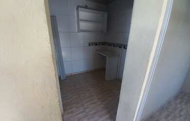 Imagem 5: ALUGA-SE UMA CASA EM MARANGUAPE 1