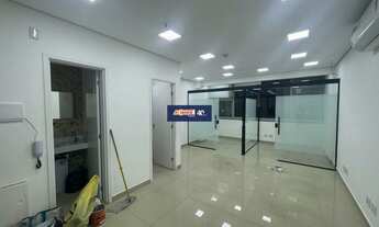 Imagem 6: ÓTIMA SALA 40M² COM 2 DIVISÓRIAS EM VIDRO - AR CONDICIONADO E 1 VAGA DE GARAGEM - CENTRO