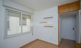 Imagem 2: PORTO ALEGRE - Apartamento Padrão - Partenon