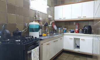 Imagem 6: Piedade - 04 Qtos / 01 Suíte - Portão eletrônico - Piscina - Cerca elétrica