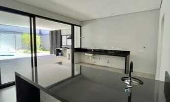 Imagem 4: Casa em Condomínio para Venda em Santana de Parnaíba, Alphaville, 4 dormitórios, 4 suítes