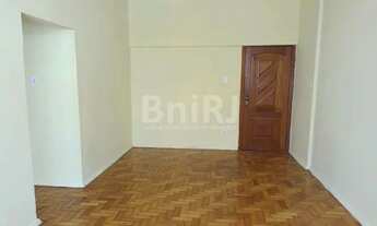 Imagem 3: NITEROI - ICARAÍ - Excelente apartamento na Rua Ator Paulo Gustavo,com 52 m², a uma quadra