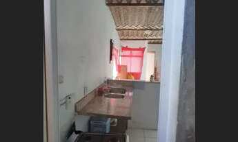 Imagem 2: Kitnet Casa com 1 banheiro