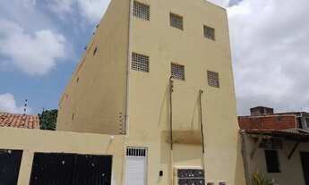 Imagem 3: Kitnet para alugar, 27 m² por R$ 500,00/mês - Lagoa Redonda - Fortaleza/CE