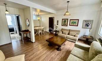 Imagem 3: APARTAMENTO SEMIMOBILIADO COM 3 QUARTOS E SACADA NO CORAÇÃO DO CENTRO DE FLORIANÓPOLIS