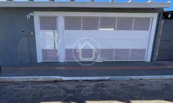 Imagem: CASA COM 3 DORMITÓRIOS NO BAIRRO ANA Mª