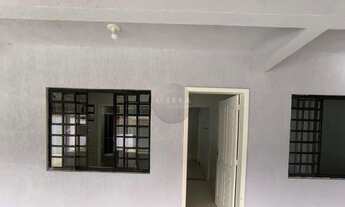 Imagem 3: Casa (Fundos) para Alugar na Cidade Industrial 1 Quarto, Churrasqueira