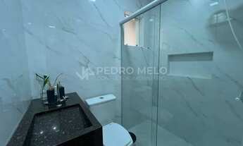 Imagem 7: Casa com Piscina, Espaçosa, Privativa e Segura! Terreno gigante!