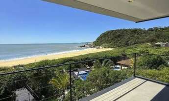 Imagem: Casa Frente Mar em Condomínio Fechado Estaleiro