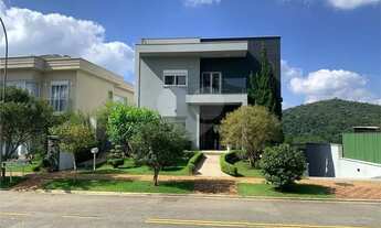 Imagem: Sobrado com 4 quartos à venda ou para locação