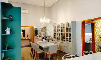 Imagem 3: Vende-se Casa Térrea com Vista Exclusiva para o Rio Cuiabá, 04 quartos, 02 Suíte - Piscina